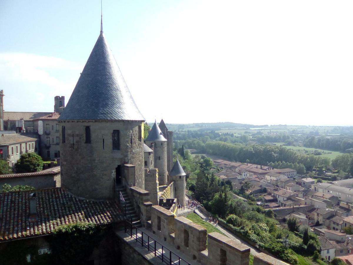 Drissia&Othman Cote Cite Carcassone Exterior photo